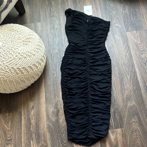 Nookie Inspire One Shoulder Midi Dress